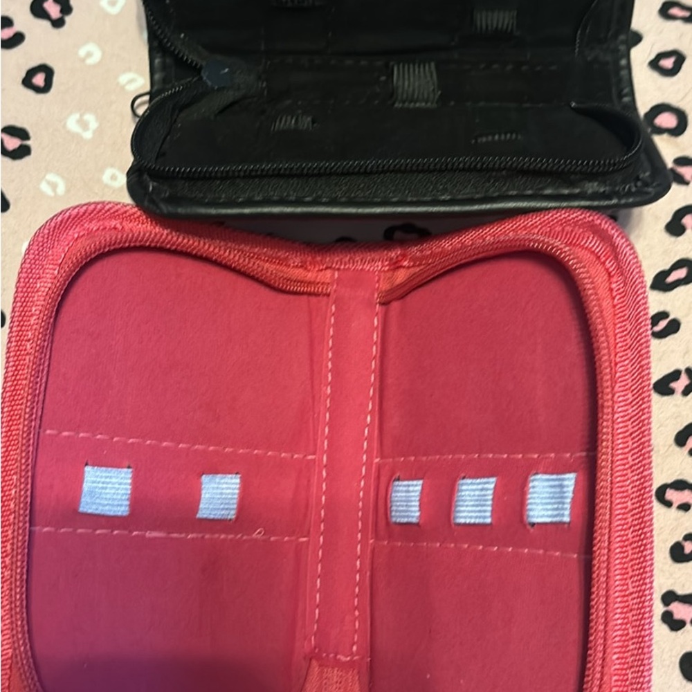 Pink and Black organizers